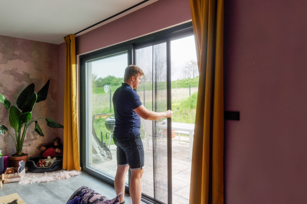 majitel drevostavby rovax